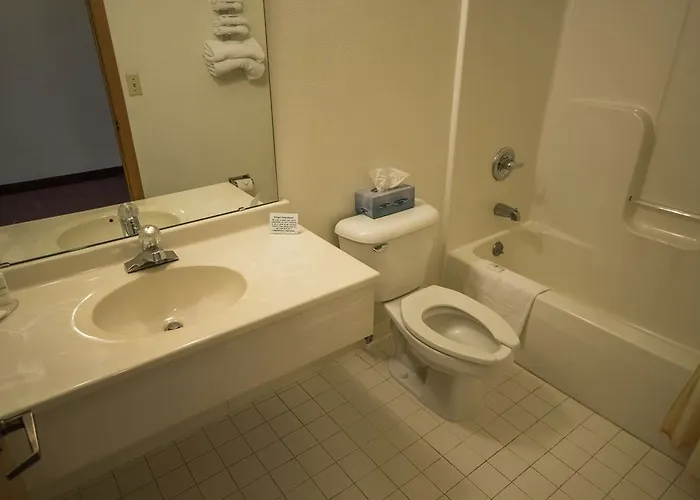 Heritage Grand 2* Canton